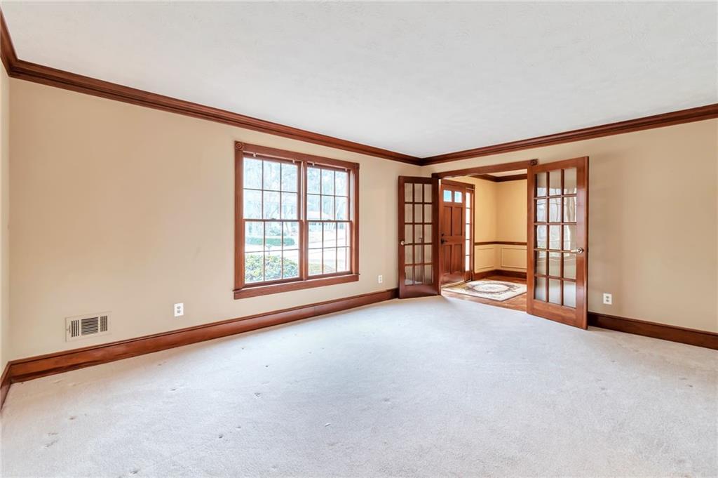 1306 Arlene Court SW