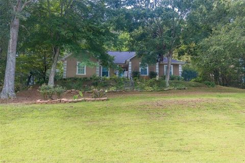 23 N HAMPTON Drive White GA 30184