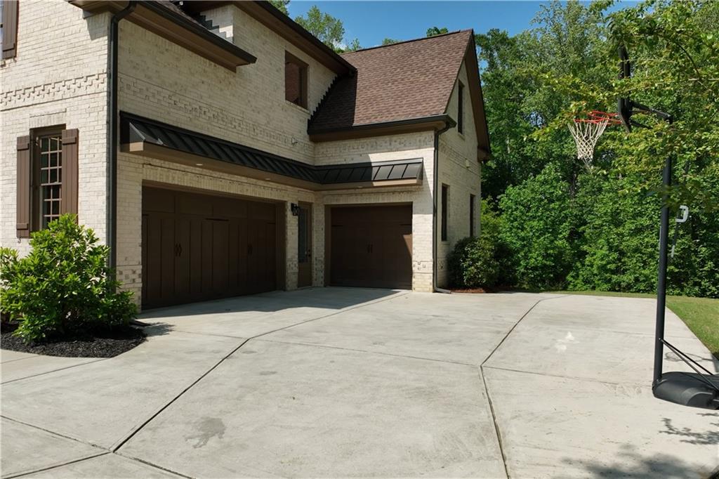 Johns Creek, Georgia, 30097, United States, 6 Bedrooms Bedrooms, ,7 BathroomsBathrooms,Residential,Active,2038193