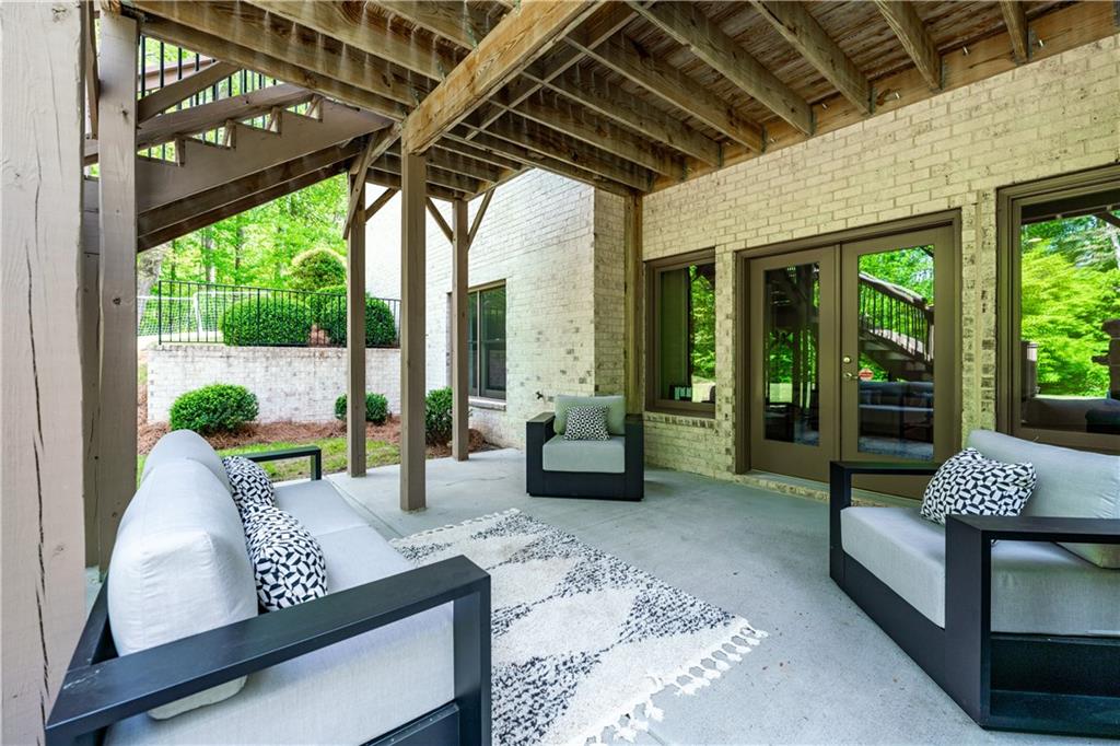 Johns Creek, Georgia, 30097, United States, 6 Bedrooms Bedrooms, ,7 BathroomsBathrooms,Residential,Active,2038193