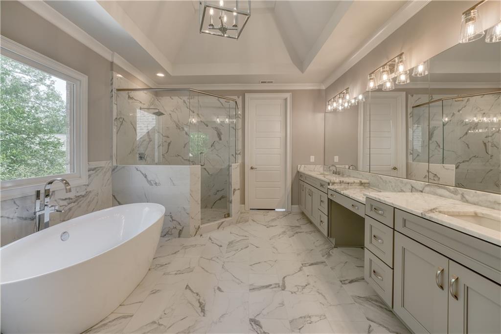 Johns Creek, Georgia, 30097, United States, 6 Bedrooms Bedrooms, ,7 BathroomsBathrooms,Residential,Active,2038193