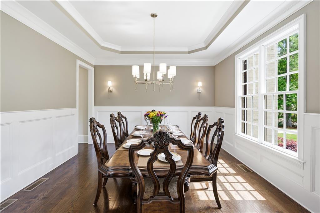 Johns Creek, Georgia, 30097, United States, 6 Bedrooms Bedrooms, ,7 BathroomsBathrooms,Residential,Active,2038193