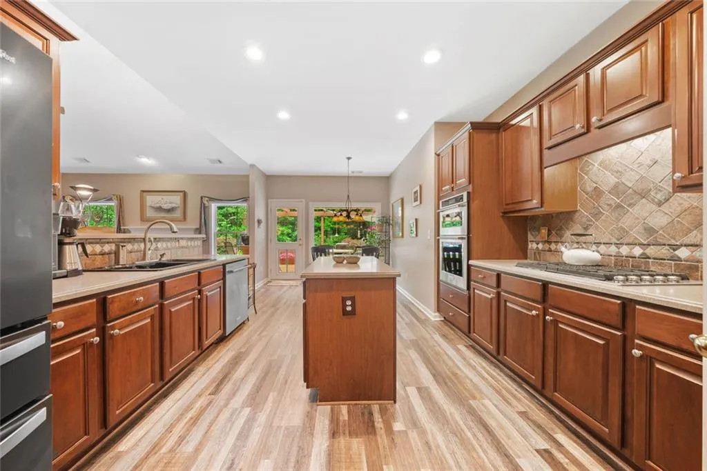 Lawrenceville, Georgia 30044, United States, 4 Bedrooms Bedrooms, ,3 BathroomsBathrooms,Residential,Active,148063