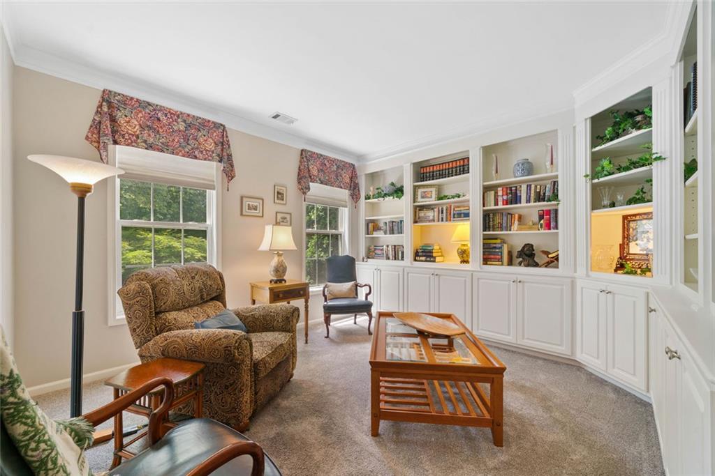 LONGMONT AT SUGARLOAF - Residential