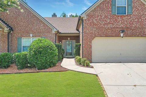 A home in Fairburn