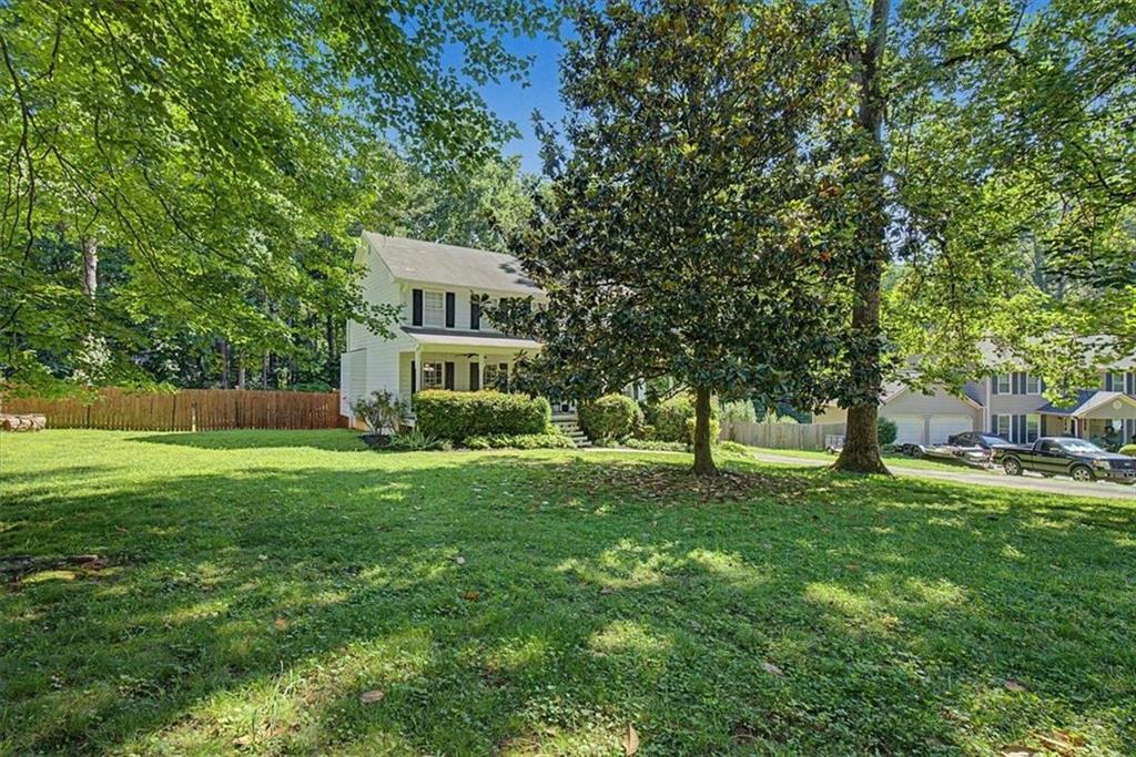 1919 Mceachern Manor Drive SW