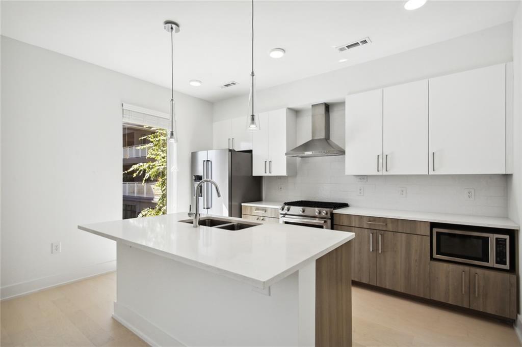 775 Juniper Street #334, Atlanta, Georgia image 3