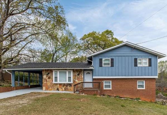 407 NORTHSIDE DR, GRIFFIN, GA 30223 - Image 4fe7740e4e34f69a8e83884222c76255/3350812205