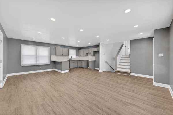 407 Northside Drive