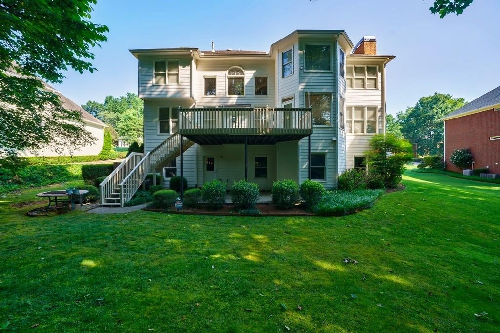 1192 Lake Washington Drive