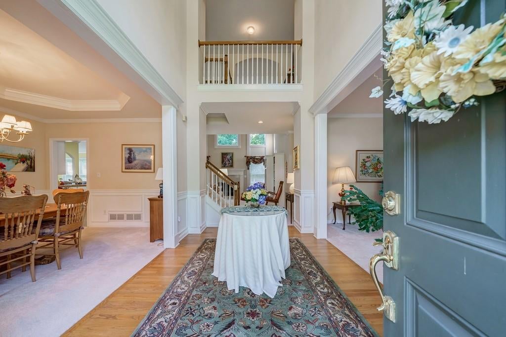 1192 Lake Washington Drive