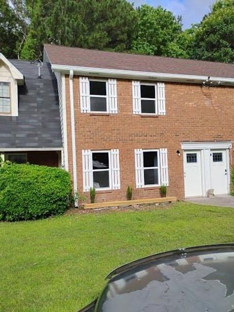 6544 River Park Drive Riverdale GA 30274