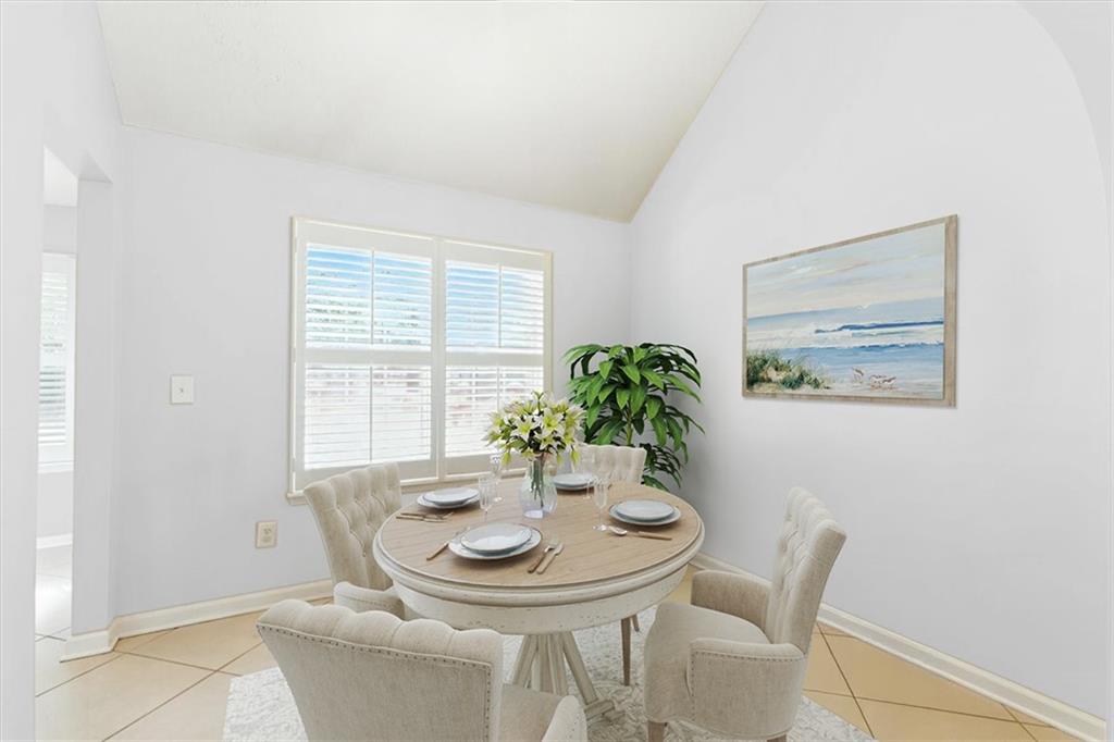 4514 Lake Park Drive W