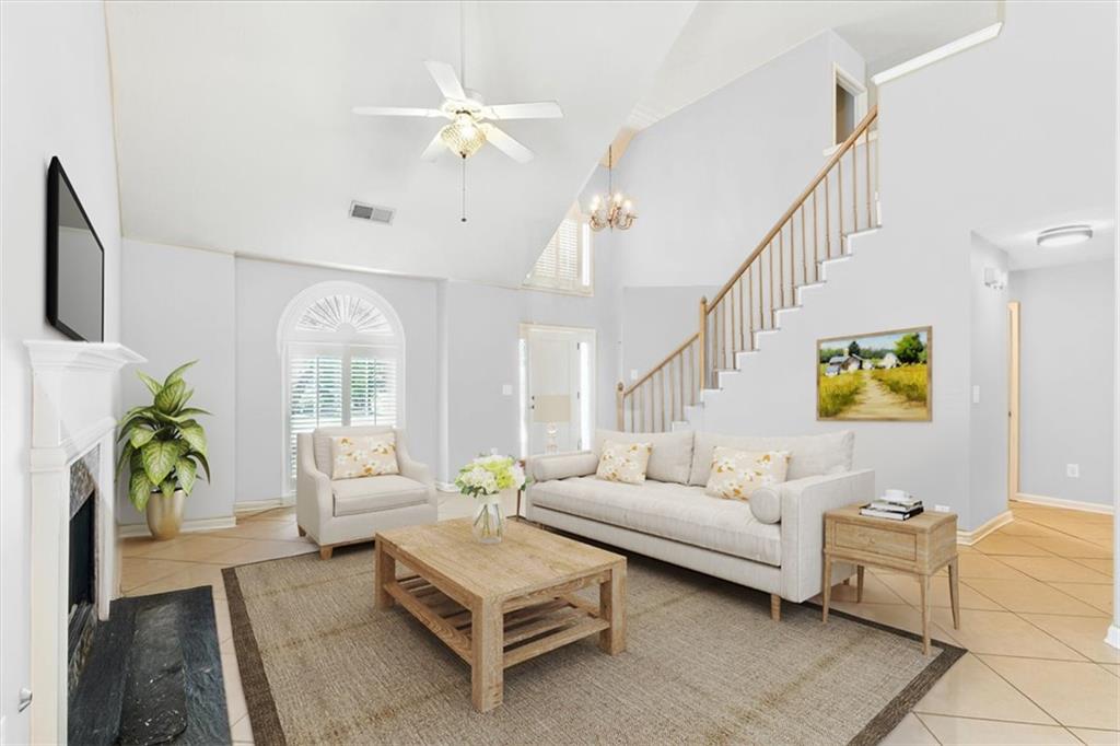 4514 Lake Park Drive W