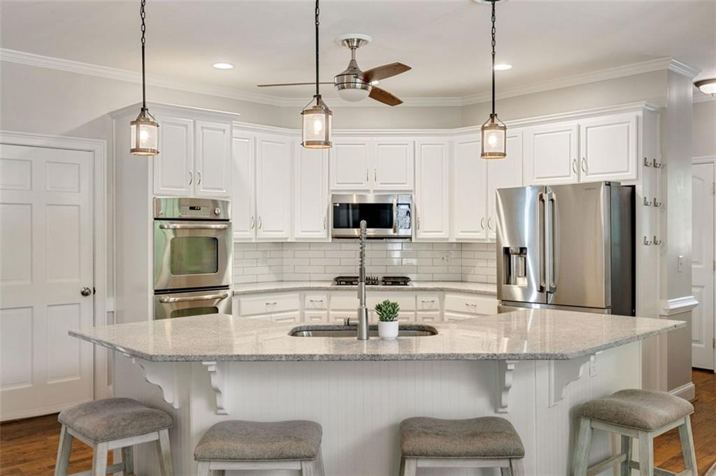 10000 Groomsbridge Road, Johns Creek, Georgia image 12