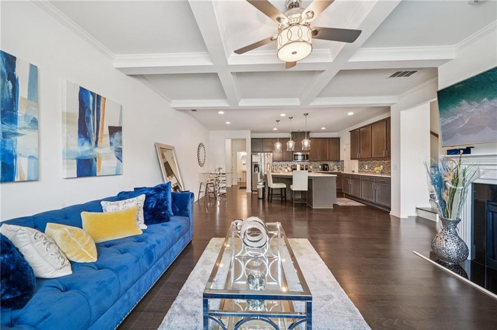 340 Avalon Square