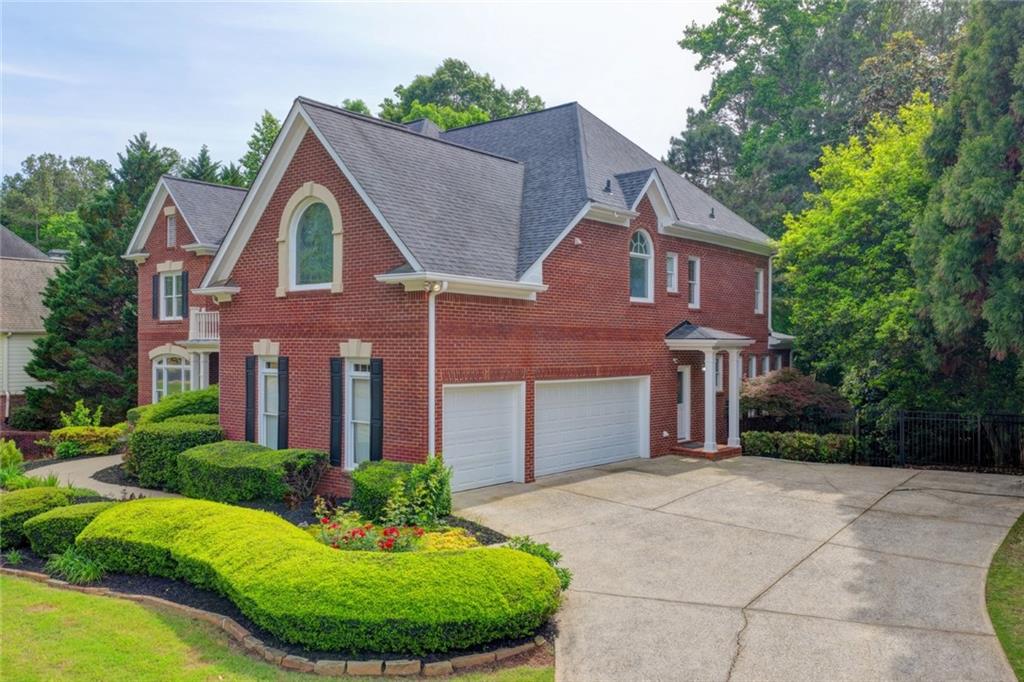 855 Autumn Close