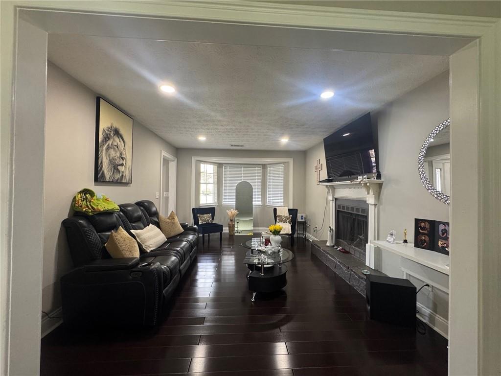 2990 Dowry Drive