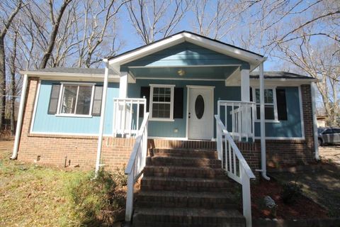 A home in Lithia Springs