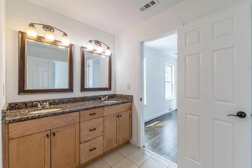 Atlanta, Georgia 30316, United States, 3 Bedrooms Bedrooms, ,3 BathroomsBathrooms,Residential,Active,176008