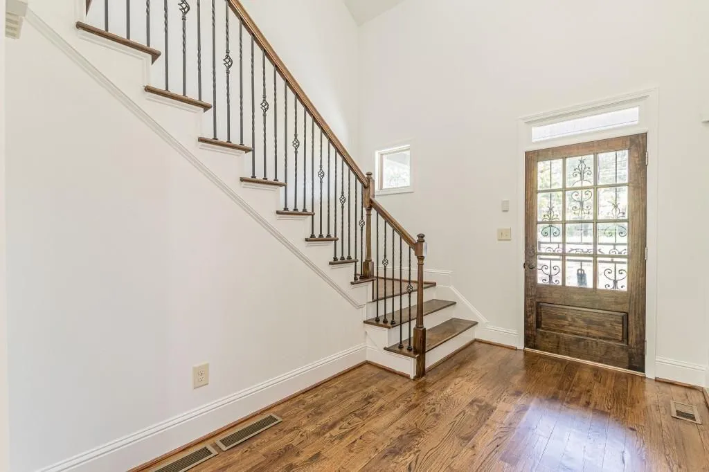 Atlanta, Georgia 30316, United States, 3 Bedrooms Bedrooms, ,3 BathroomsBathrooms,Residential,Active,176008