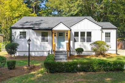 1105 Edgefield Drive SW Atlanta GA 30310