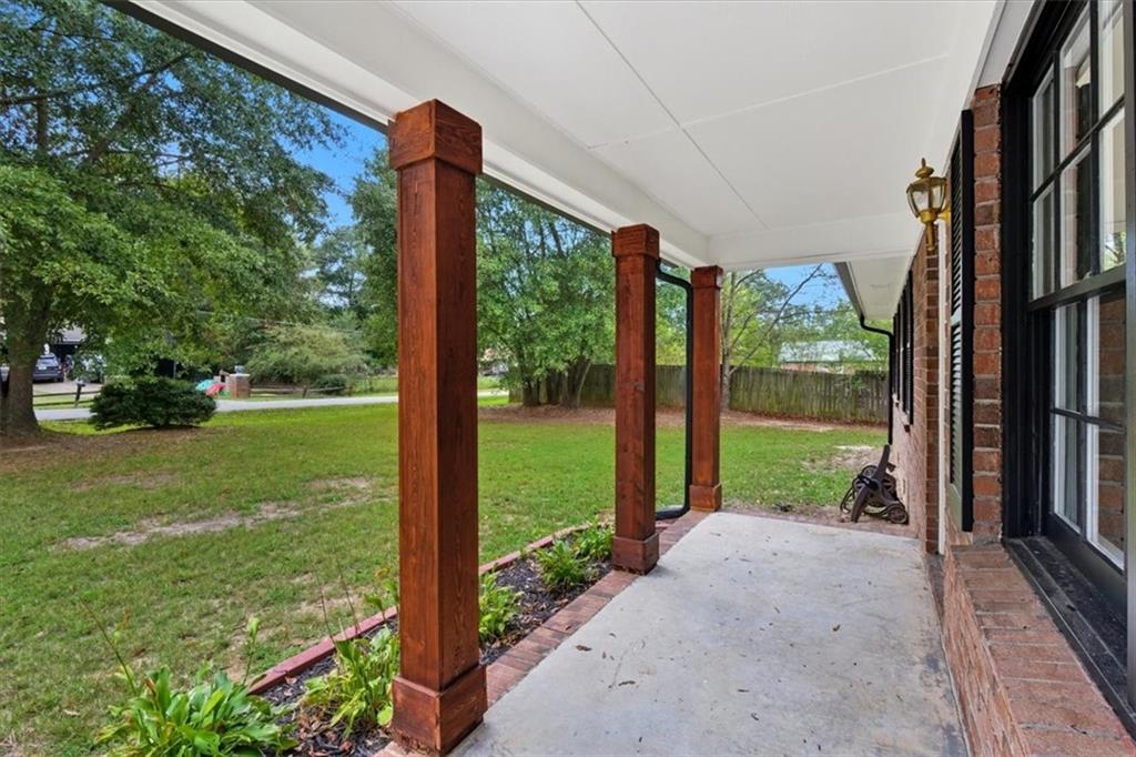 25 Sequoyah Trail SW