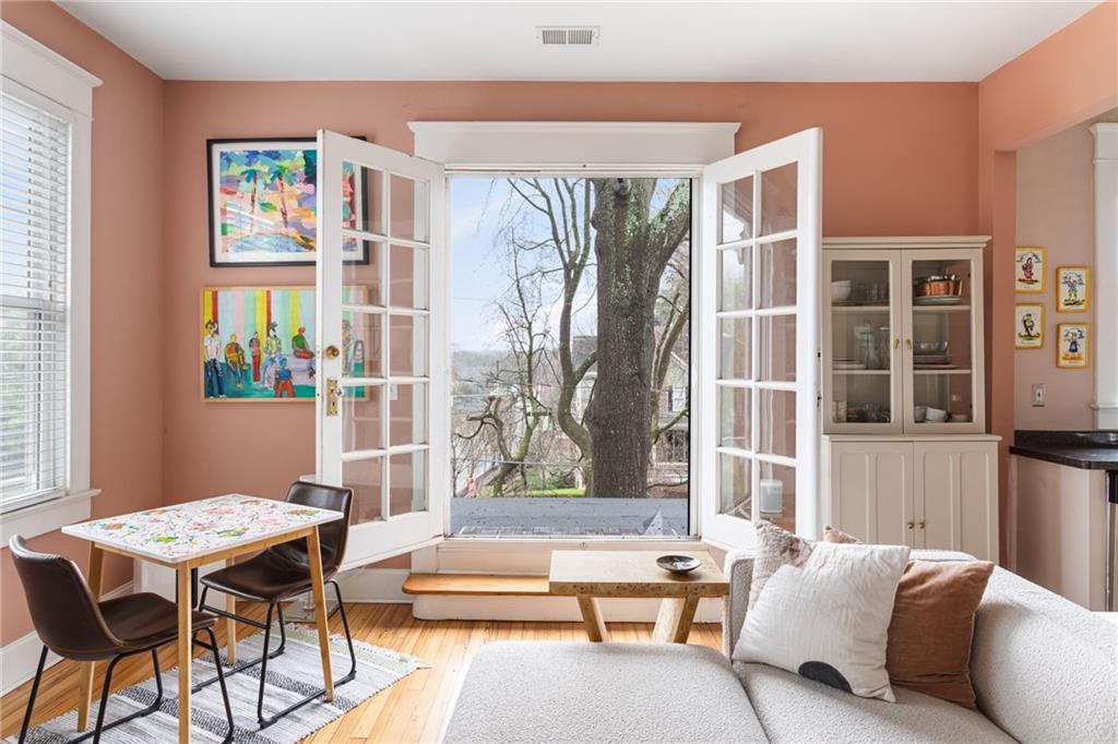 608 Seminole Avenue NE 3