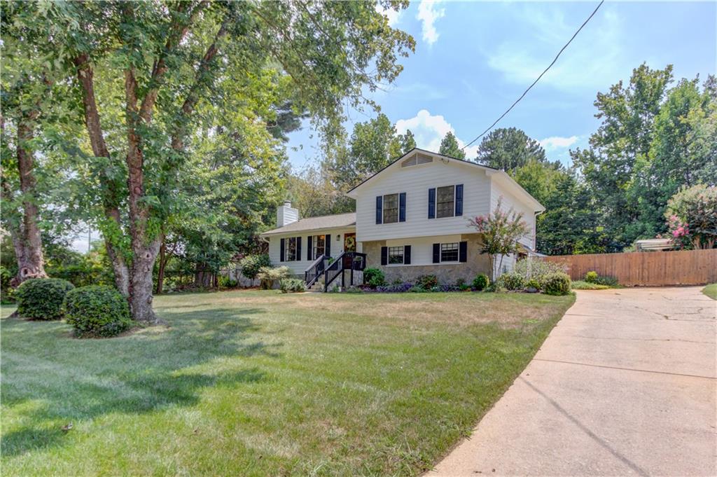 3573 Habersham Court