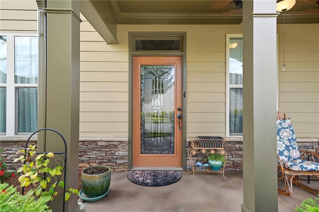 633 Hemlock Trail