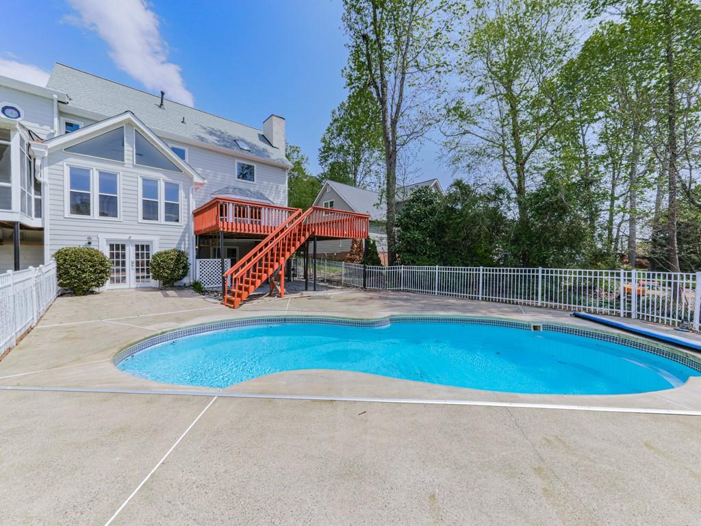 140 N Lakeside Drive, Kennesaw, Georgia image 1