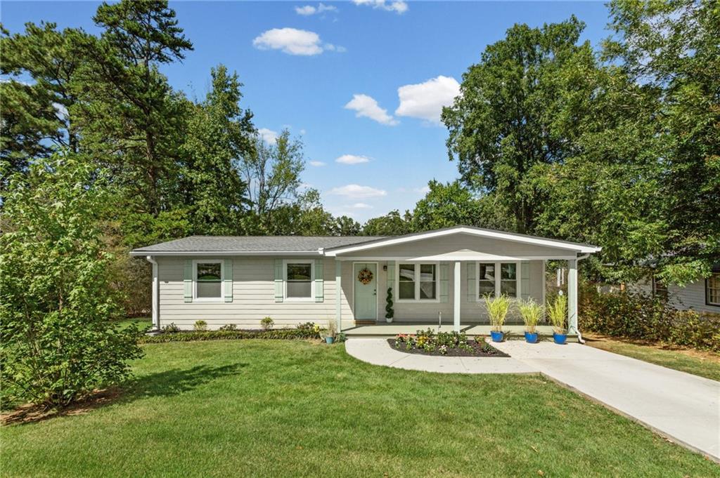 2406 Woodland Drive NW