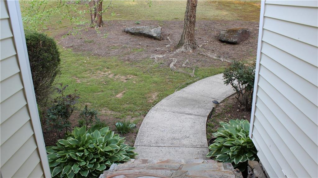 387 Bay Drive, Dawsonville, Georgia image 4