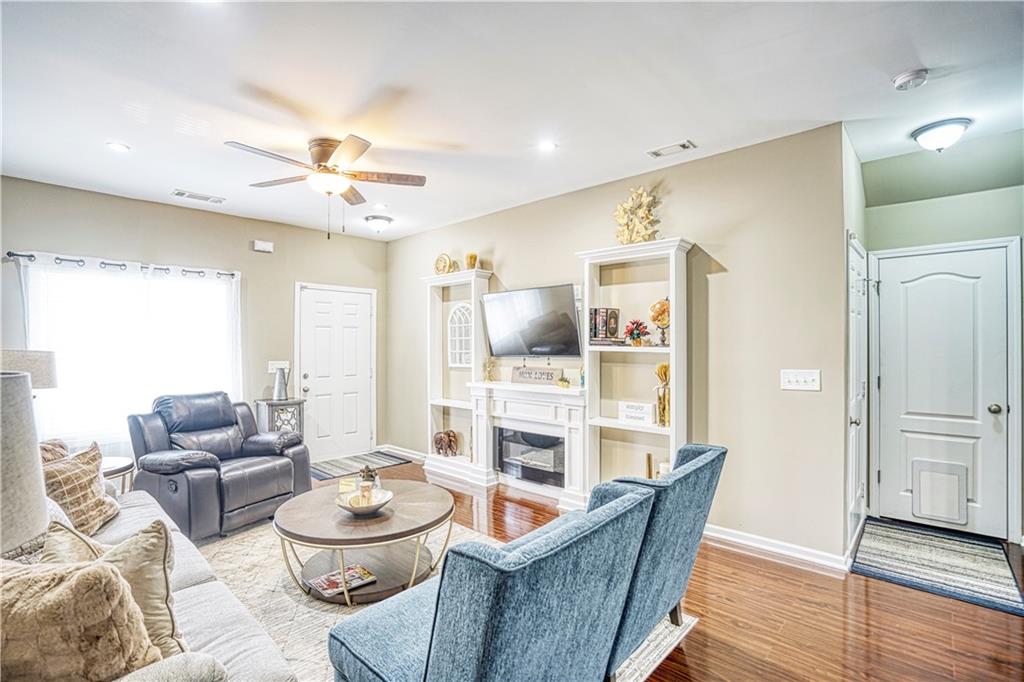 3068 Cedar Glade Lane, Buford, Georgia image 7