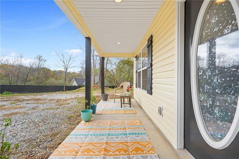 A home in Dahlonega