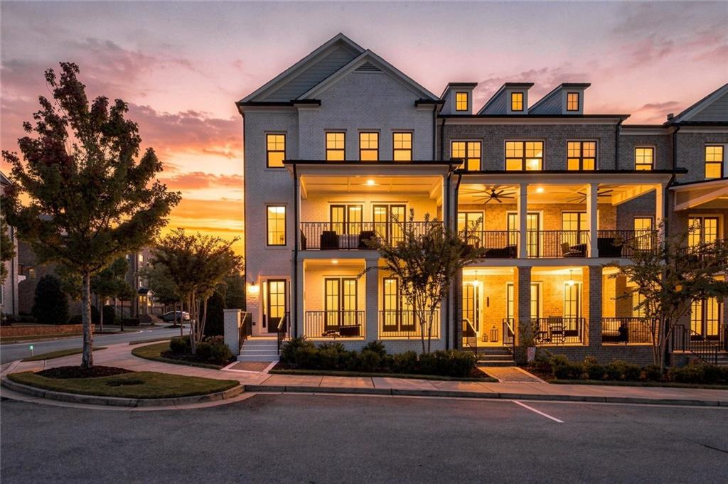 112 Harlow Circle