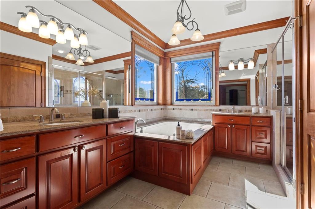 Estates of Bishop Lake - Residential