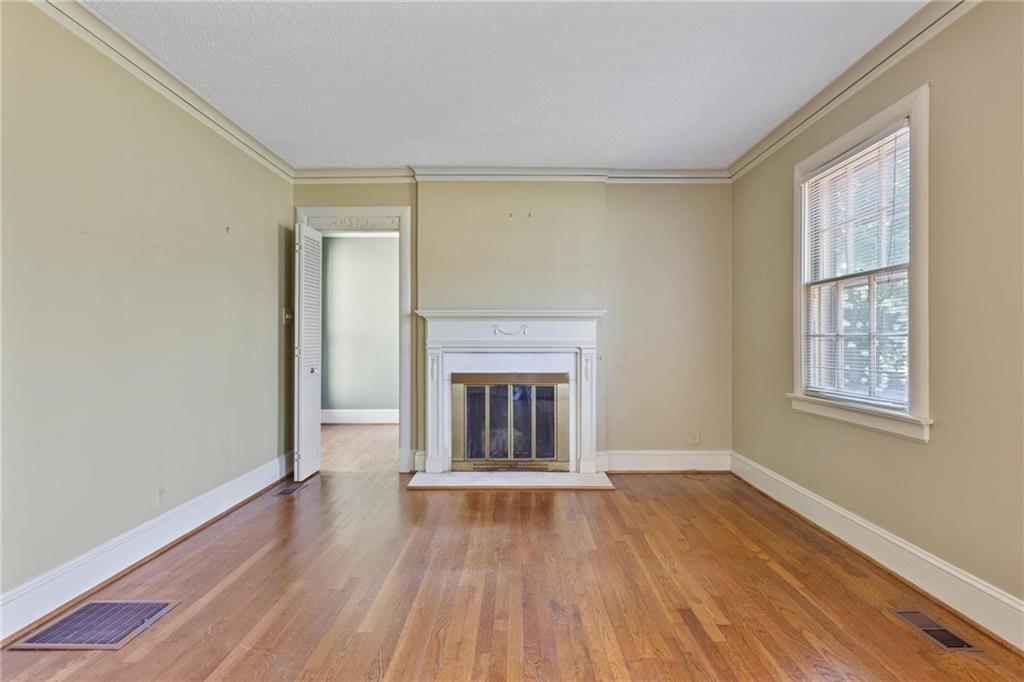 226 Polk Street NW
