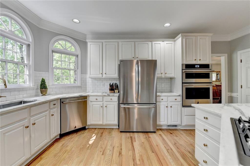 5315 Laithbank Lane, Johns Creek, Georgia image 13