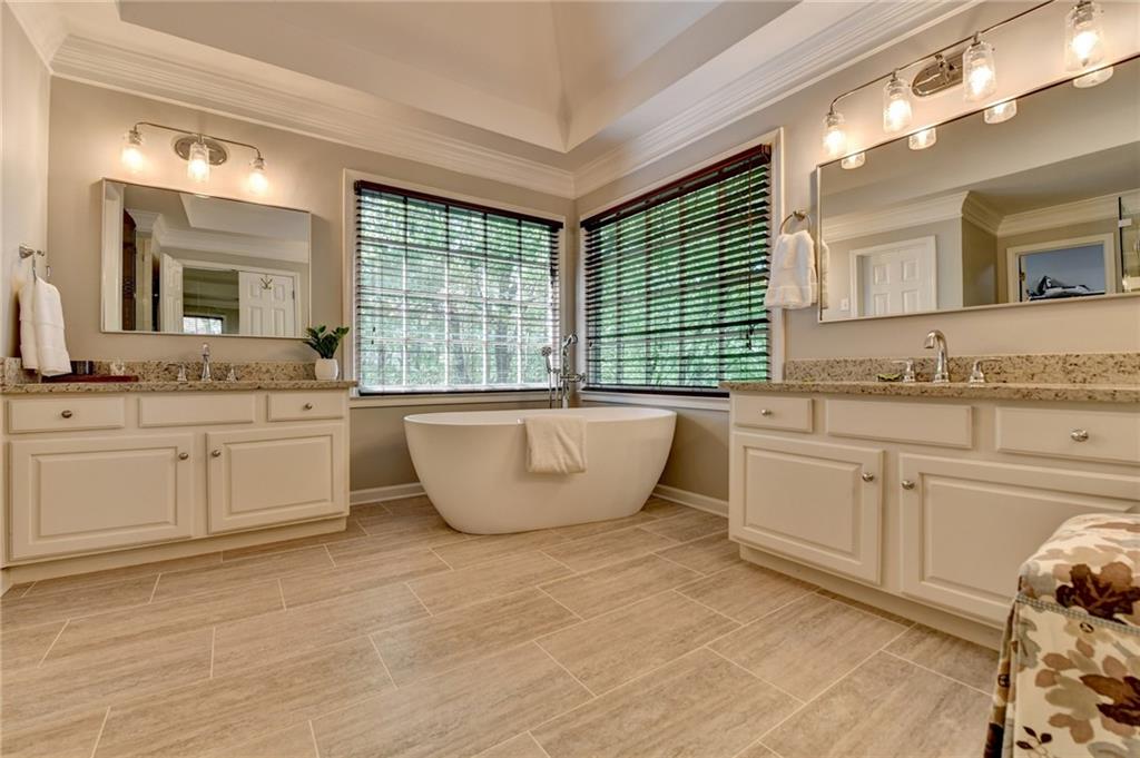 5315 Laithbank Lane, Johns Creek, Georgia image 38