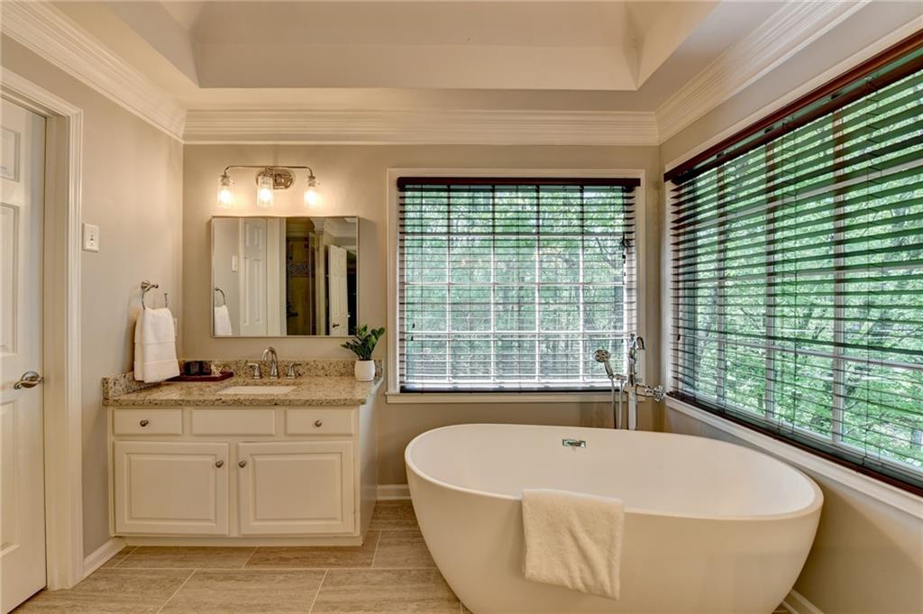 5315 Laithbank Lane, Johns Creek, Georgia image 35