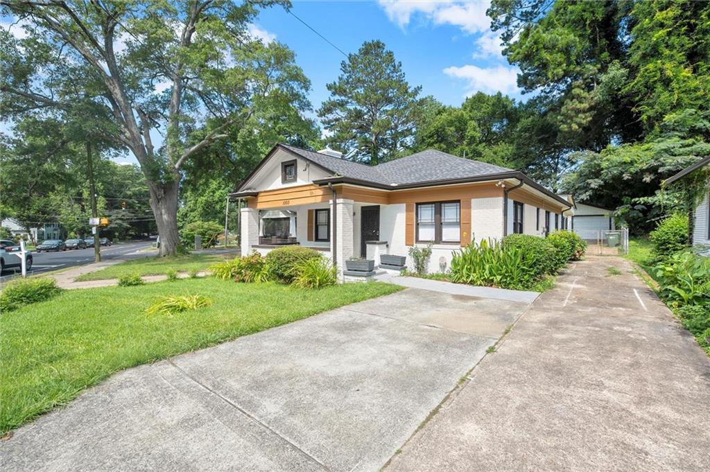 1003 Cascade Road SW
