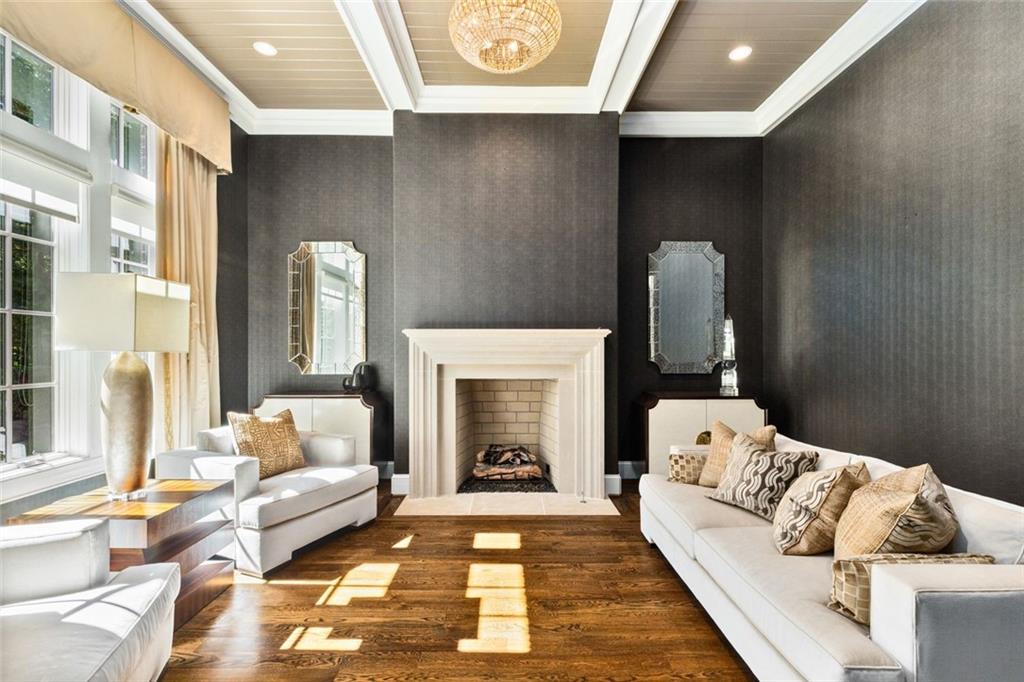 475 Heards Ferry Road