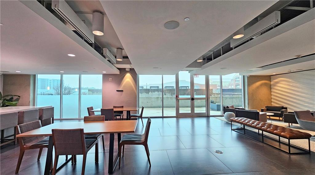 Twelve Atlantic Station - Residential
