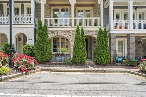 963 Forrest Street Roswell GA 30075