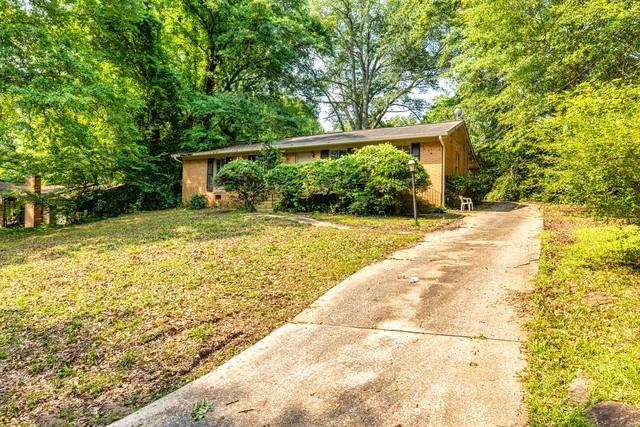 205 Pine Street, Barnesville, Georgia image 3