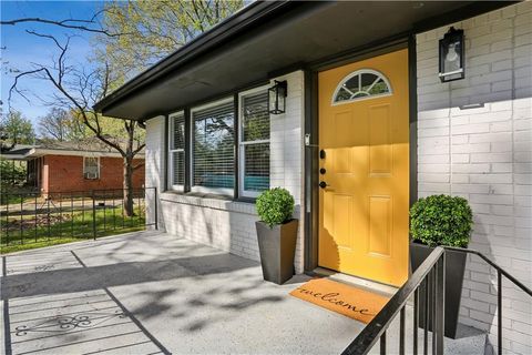 Photo of 1767 Lynn Lane, Decatur, GA 30032 (MLS # 7742959)