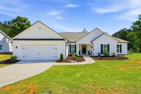 Photo of 189 Marie Court, Bethlehem, GA 30620 (MLS # 7757664)