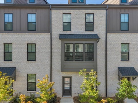 Townhouse For Sale - 437 Breccia Run<br/> Mcdonough, GA 30253