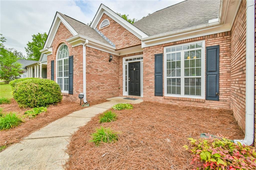 1719 Kings Cross Court, Hoschton, Georgia image 3